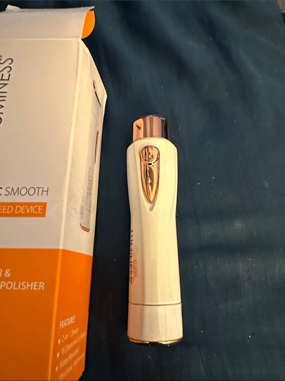 Contour Kinetic Smooth Hair Remover & Skin Polisher NWT